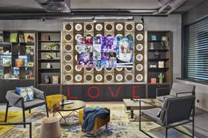 thumbnail: Lobby sitting area