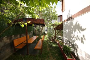 thumbnail: Garden