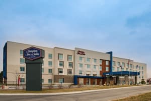 thumbnail: Exterior