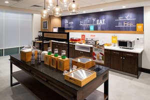 thumbnail: Breakfast area