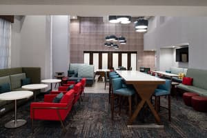 thumbnail: Breakfast area