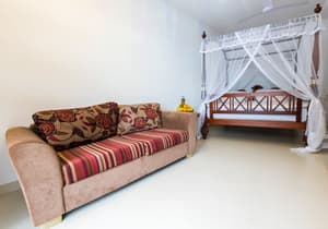 thumbnail: Living room