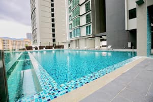 thumbnail: Outdoor pool