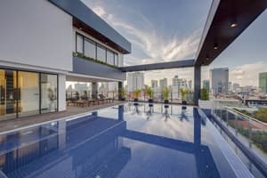 thumbnail: Rooftop pool