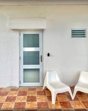 thumbnail: Property entrance