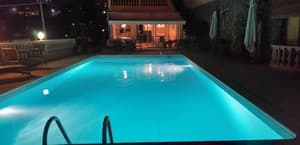 thumbnail: Outdoor pool
