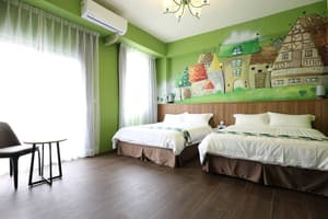 thumbnail: Room