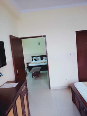 thumbnail: Interior