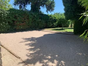thumbnail: Exterior
