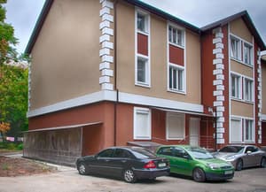 thumbnail: Exterior