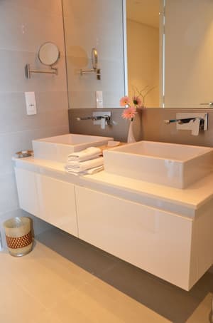 thumbnail: In-room dining