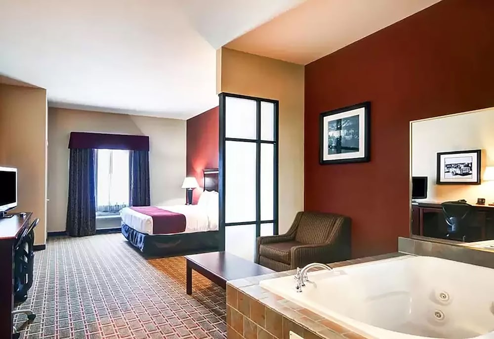 Private spa tub