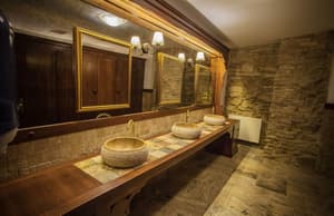 thumbnail: Bathroom sink