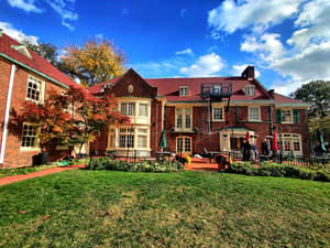 thumbnail: Front of property