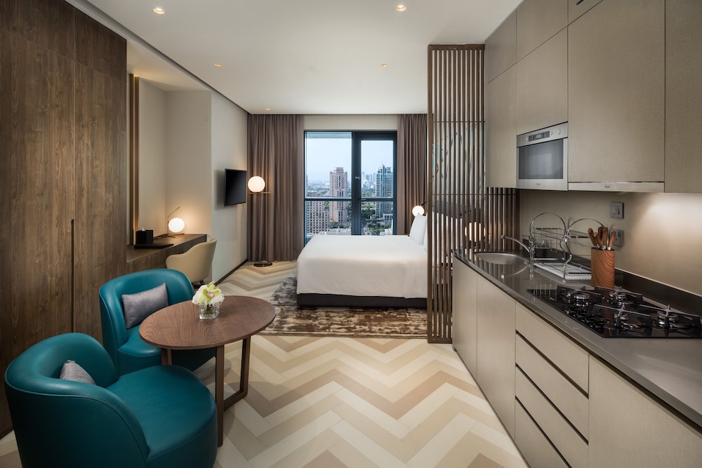 Private kitchenette