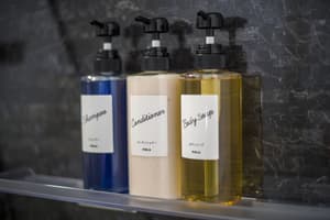 thumbnail: Bathroom amenities