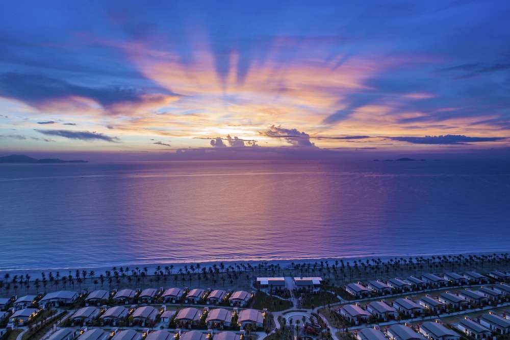 Beach/ocean view