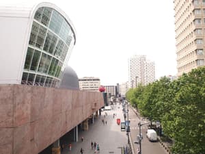 thumbnail: Exterior detail
