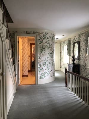 thumbnail: Interior