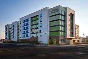 thumbnail: Exterior