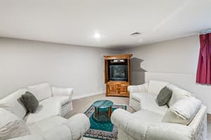 thumbnail: Living room