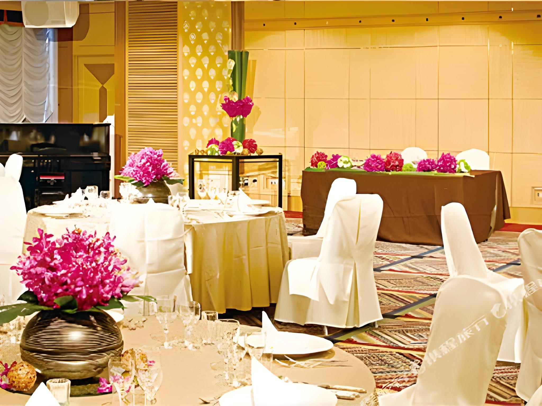 Restaurant-cafeteria