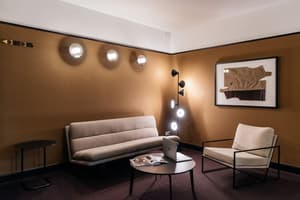 thumbnail: Hallway
