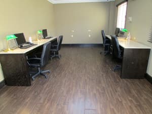 thumbnail: Business center