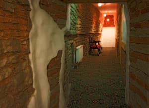 thumbnail: Hallway
