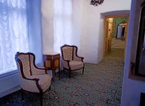thumbnail: Hallway