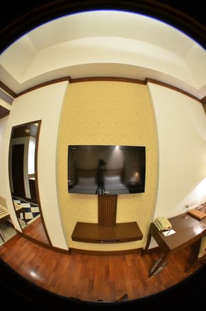 thumbnail: Room