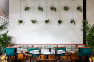 thumbnail: Restaurant