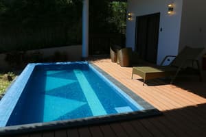 thumbnail: Pool