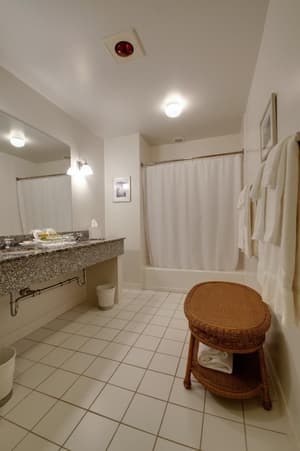 thumbnail: Bathroom