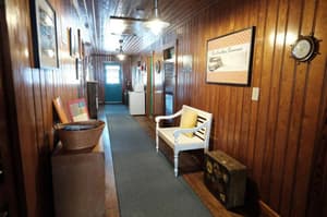 thumbnail: General view