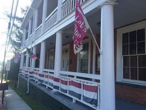 thumbnail: Porch