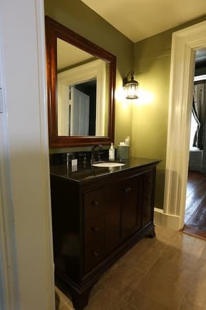 thumbnail: Bathroom