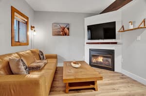 thumbnail: Living area