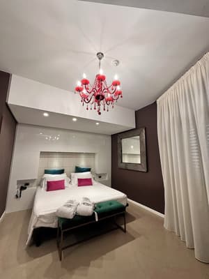 thumbnail: Room