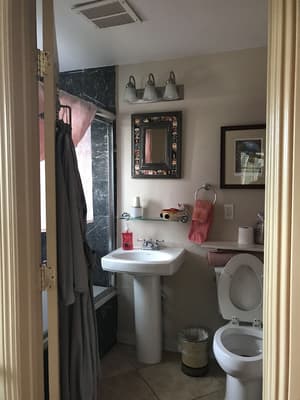 thumbnail: Bathroom