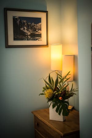 thumbnail: Interior detail