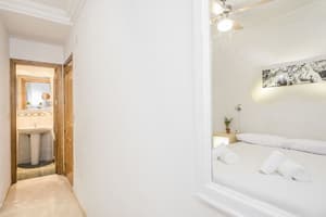 thumbnail: Interior