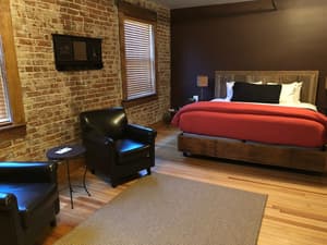 thumbnail: Room