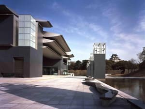 thumbnail: Exterior