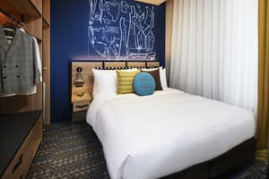 thumbnail: Room