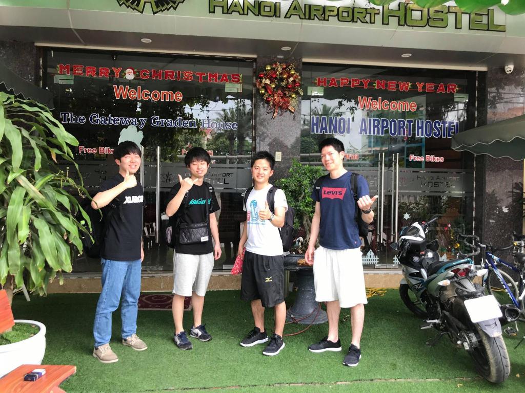 f18d859756135b09ceaf993e81a878c0.jpg