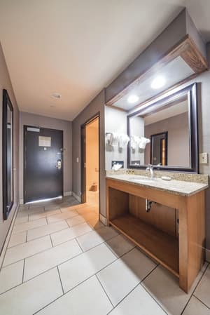 thumbnail: Bathroom
