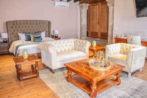 thumbnail: Living room
