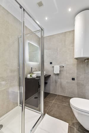 thumbnail: Bathroom