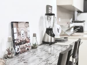 thumbnail: In-room dining